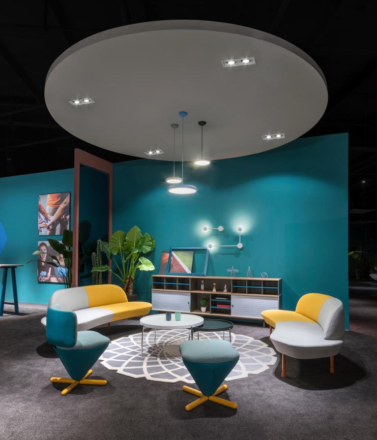 莱茵河沙发(图1)